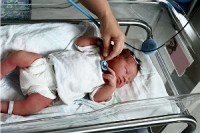 В челябинской поликлинике отказались осмотреть новорожденного